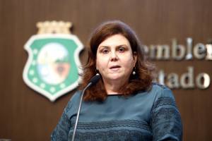Dep. Fernanda Pessoa (PR)