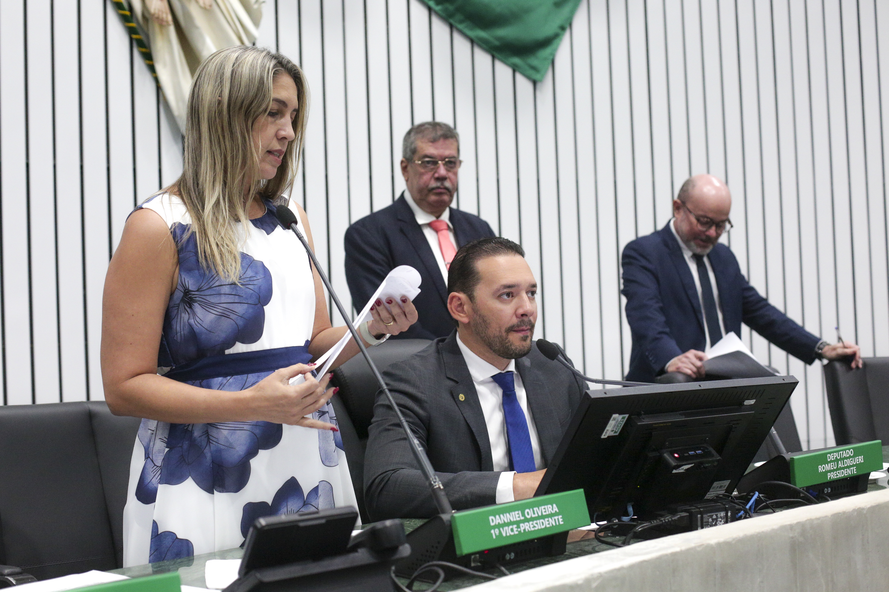 Plenário 13 de Maio