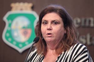 Dep. Fernanda Pessoa (PR)