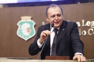 Dep. Sineval Roque (Pros)