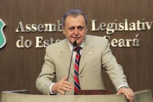 Dep. Sineval Roque (Pros)