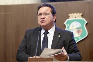 Dep. Roberto Mesquita (PV)