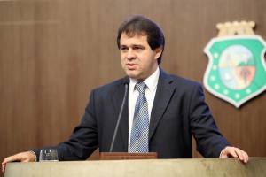  Dep. Evandro Leitão ( PDT )