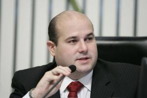 Pres. Roberto Claudio