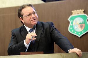 Dep. Roberto Mesquita (PV)
