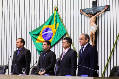 Minuto de silêncio em homenagem póstuma ao ex-deputado Aroldo Mota