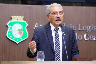Deputado Walter Cavalcante