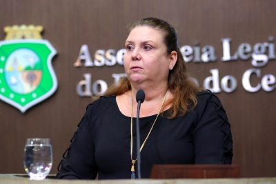 Deputada Fernanda Pessoa