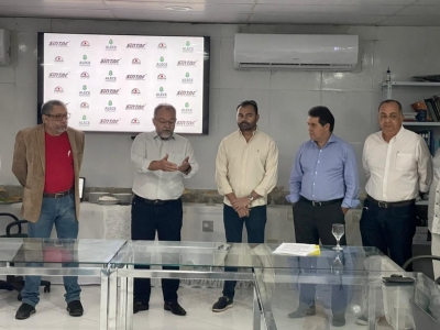 Presidente Evandro Leitão assina acordo de Cooperação Técnica entre Alece e Sintaf