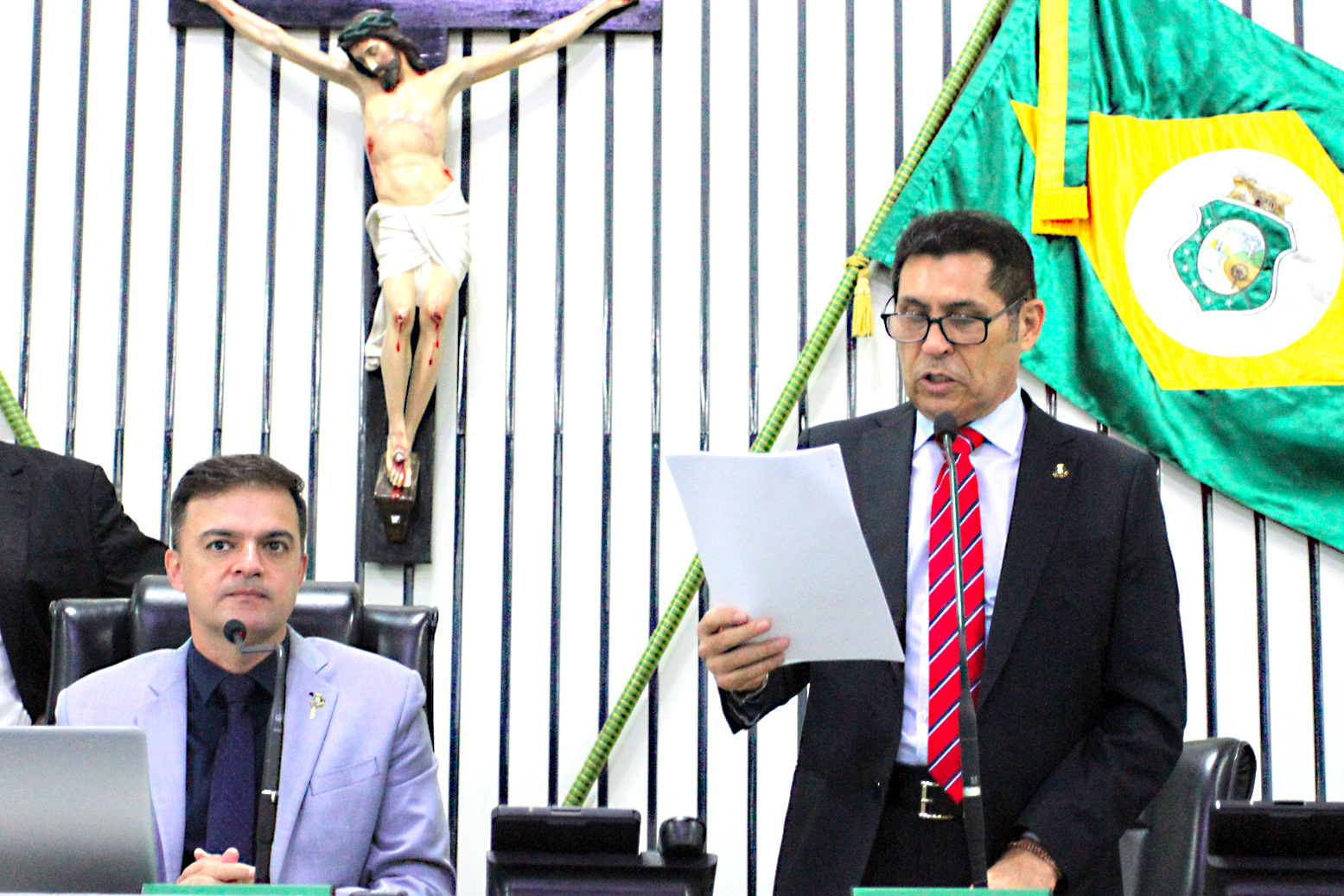 Leitura do expediente da sessão legislativa desta quinta-feira