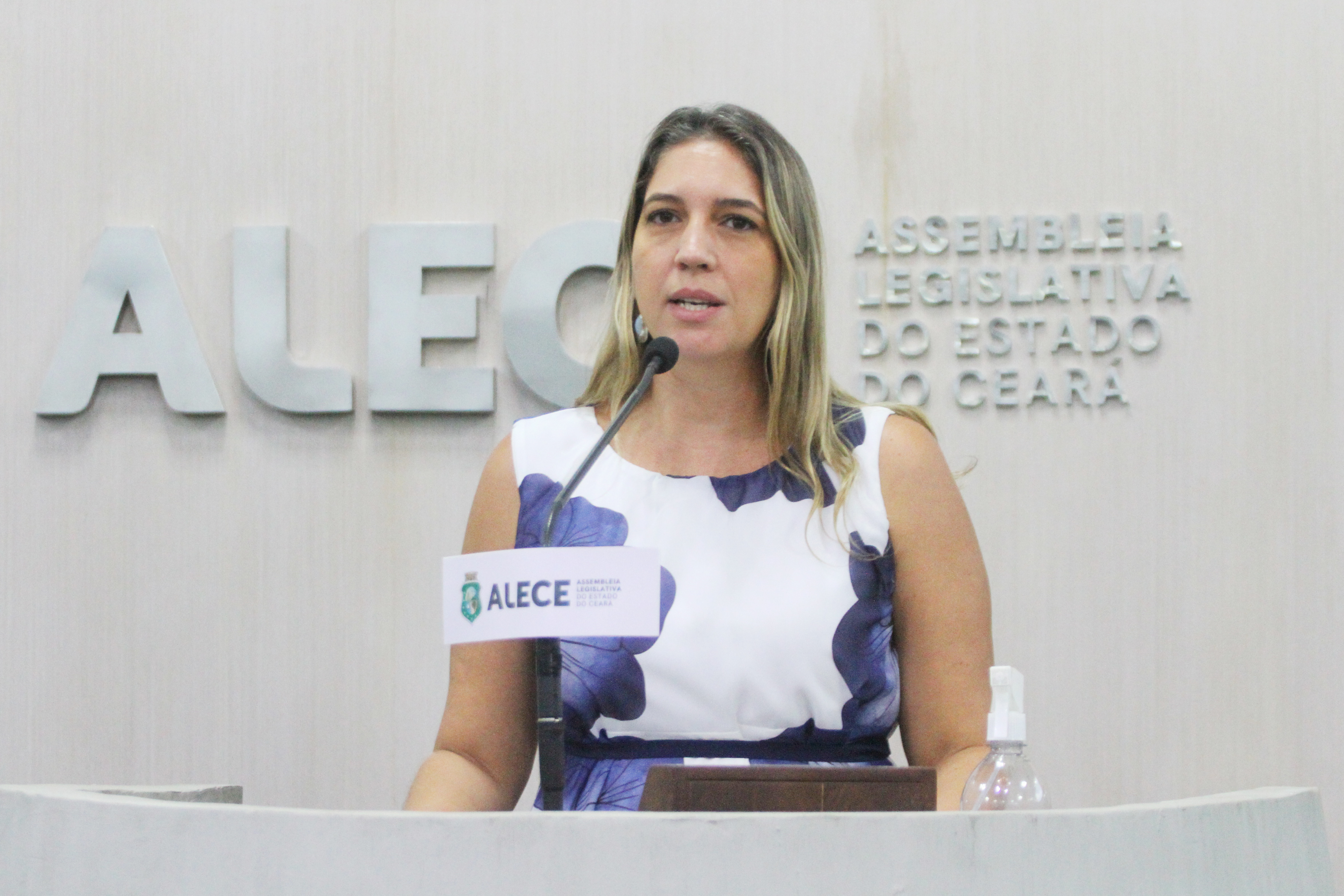 Deputada Larissa Gaspar (PT)