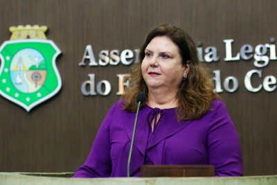 Deputada Fernanda Pessoa