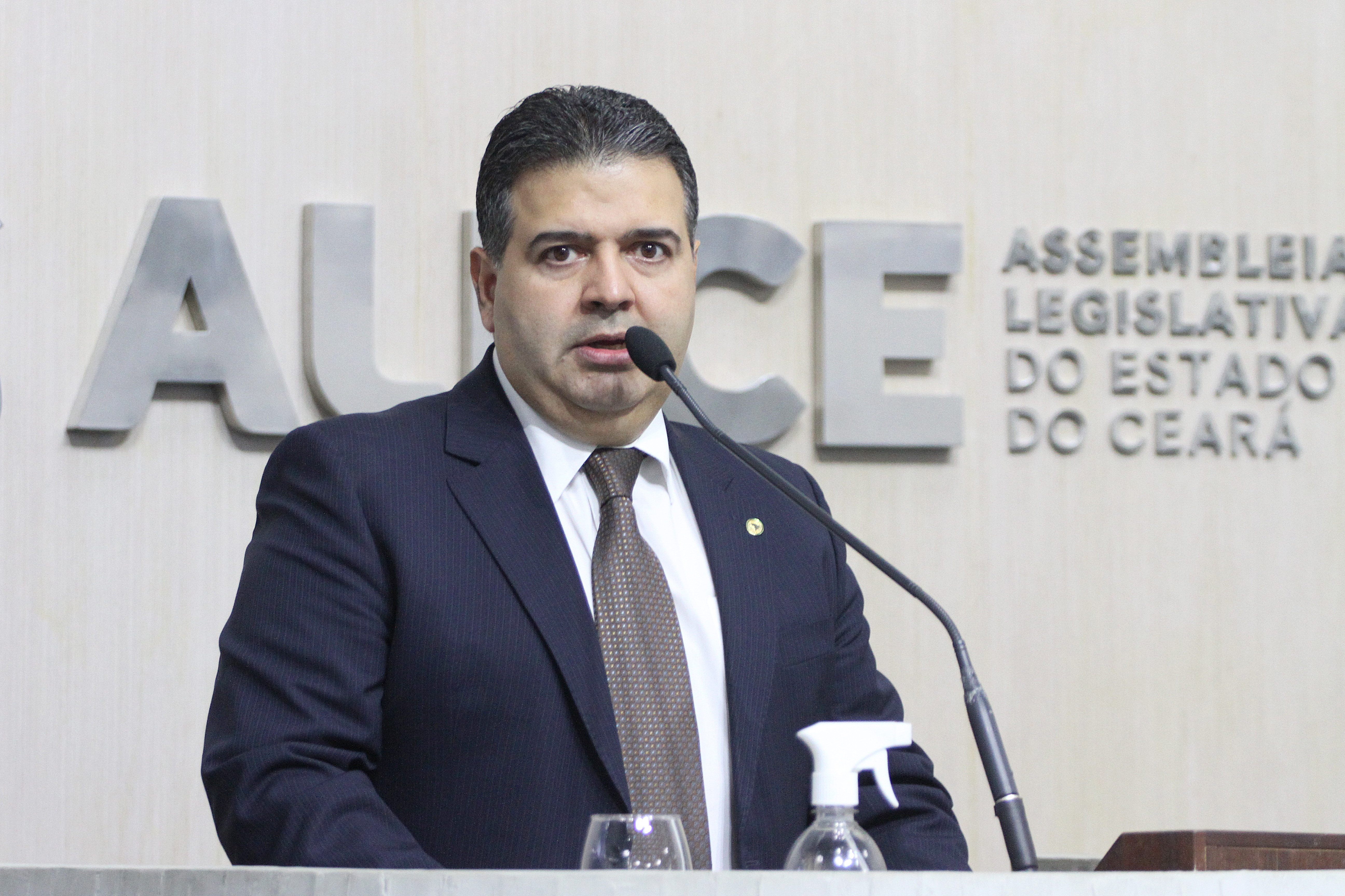 Deputado Felipe Mota (União)