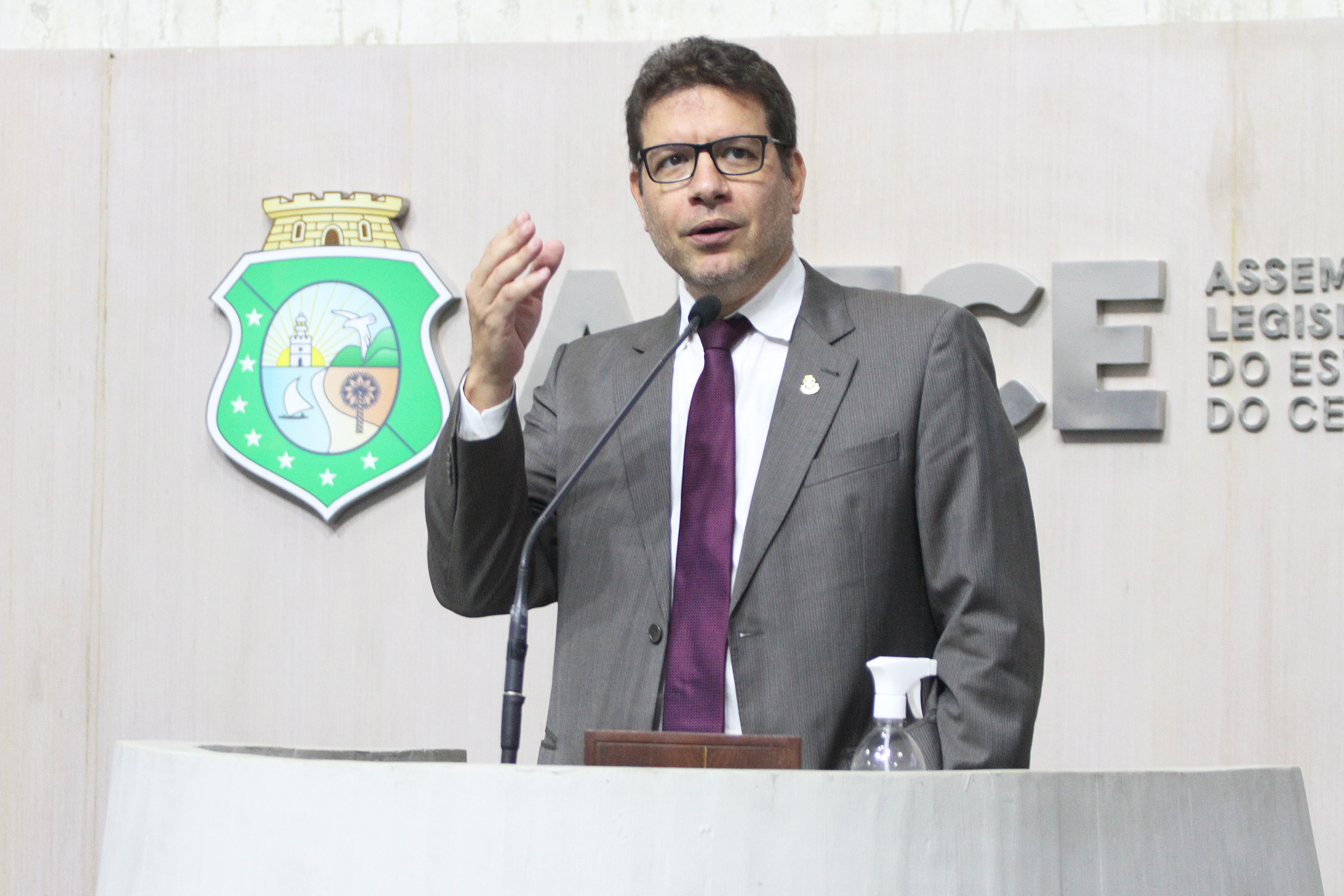 Deputado Renato Roseno (Psol)