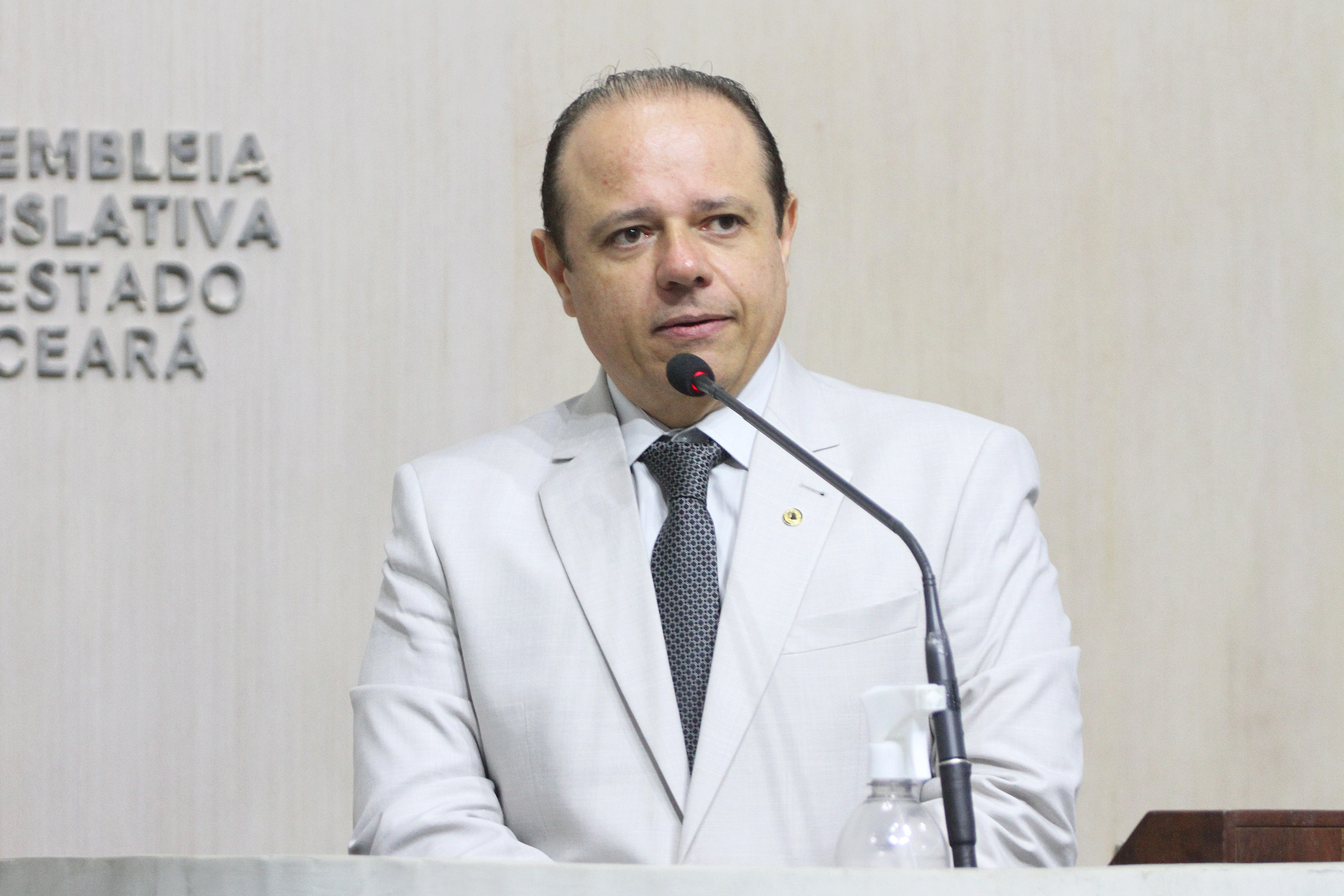 Deputado Cláudio Pinho (PDT)