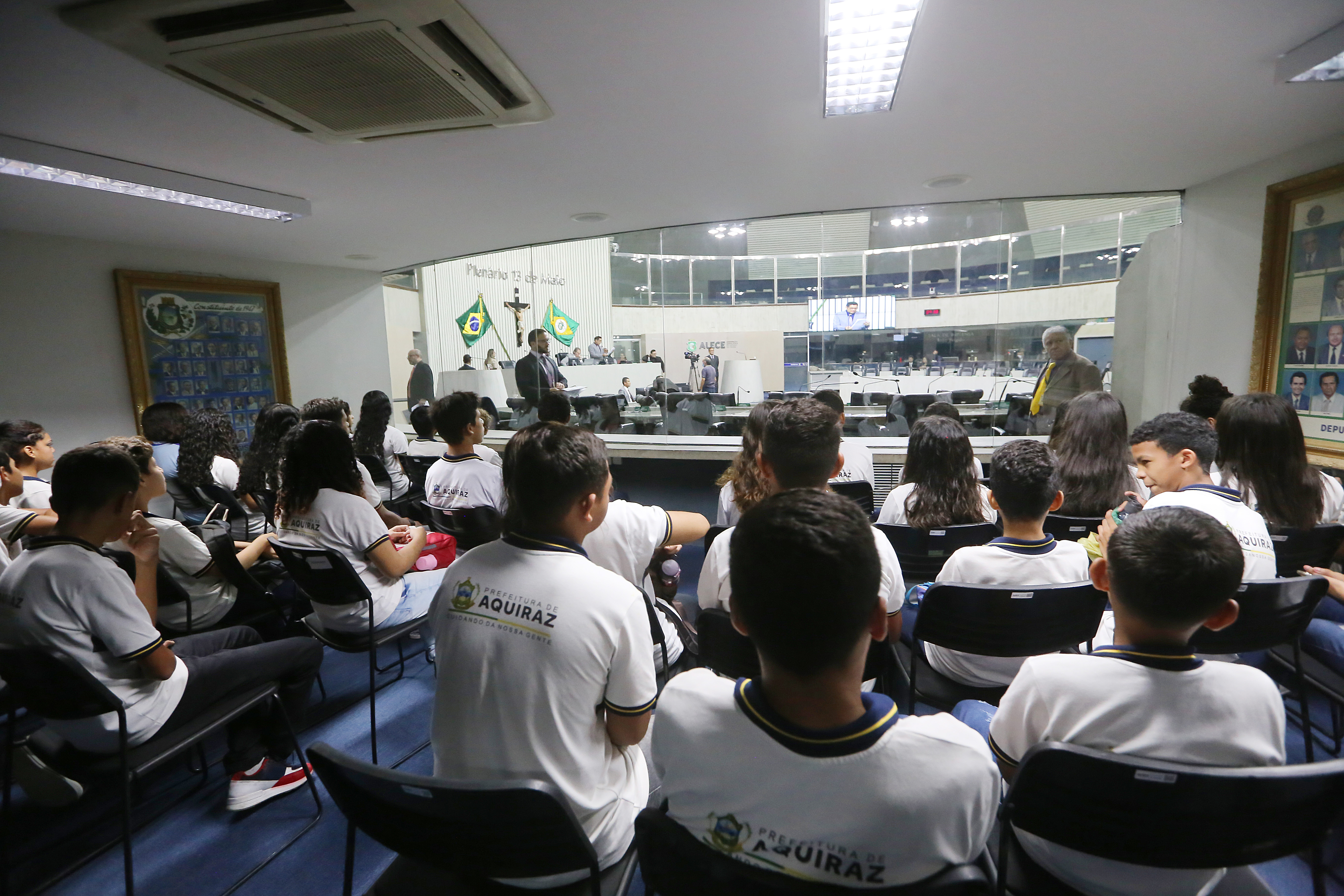 Alece recebe alunos de escolas de Aquiraz e Messejana nesta terça-feira