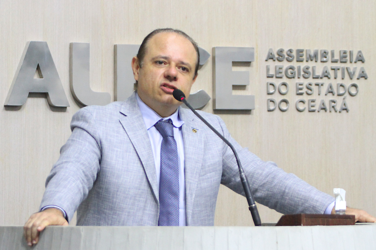 Deputado Claudio Pinho (PDT)