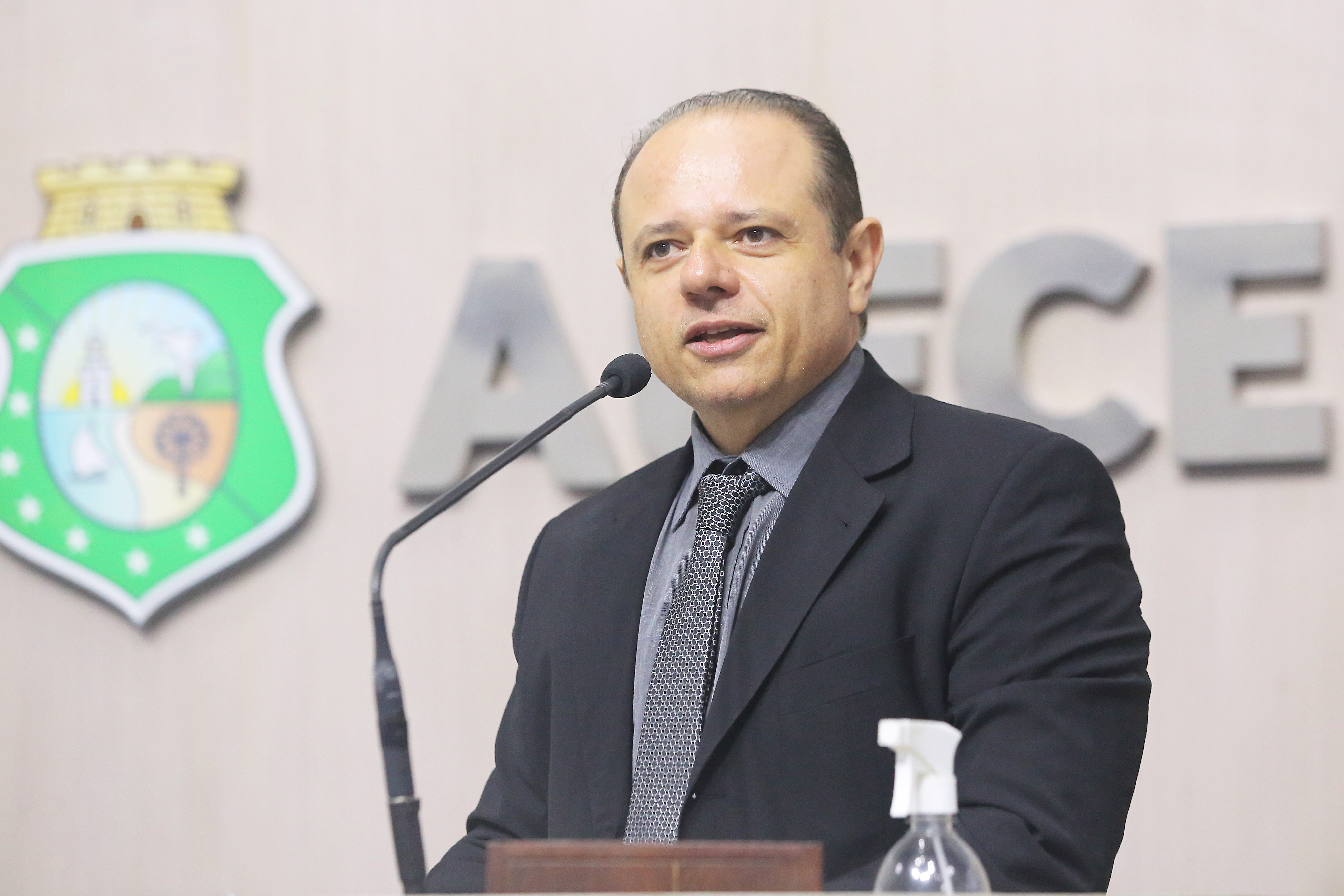 Deputado Cláudio Pinho (PDT)