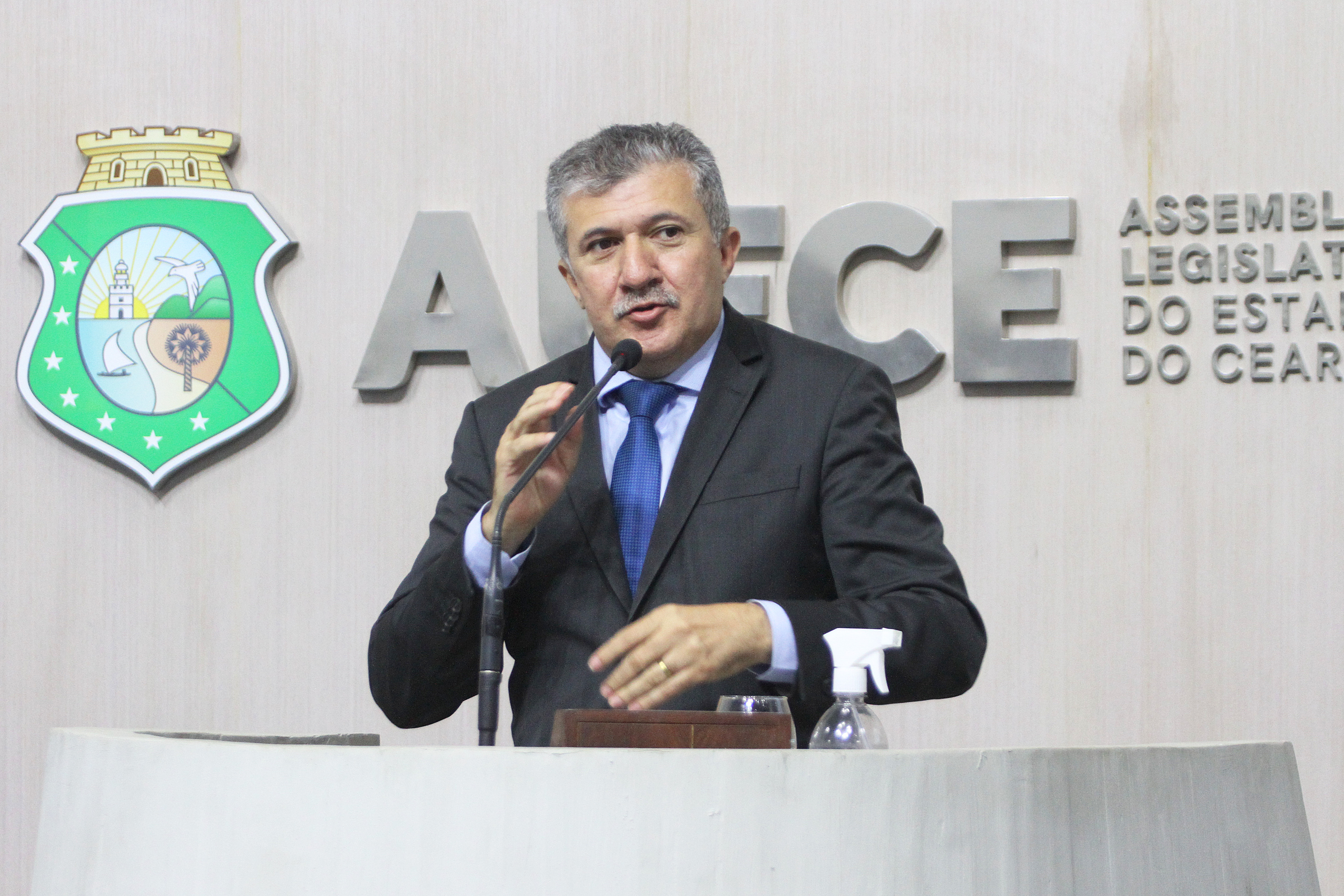 deputado Antônio Henrique