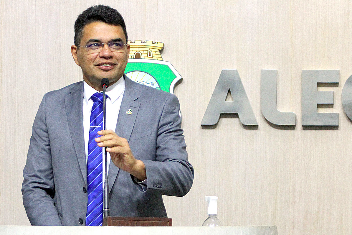 Deputado Sargento Reginauro (União)