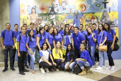 Visita dos alunos ao Plenário