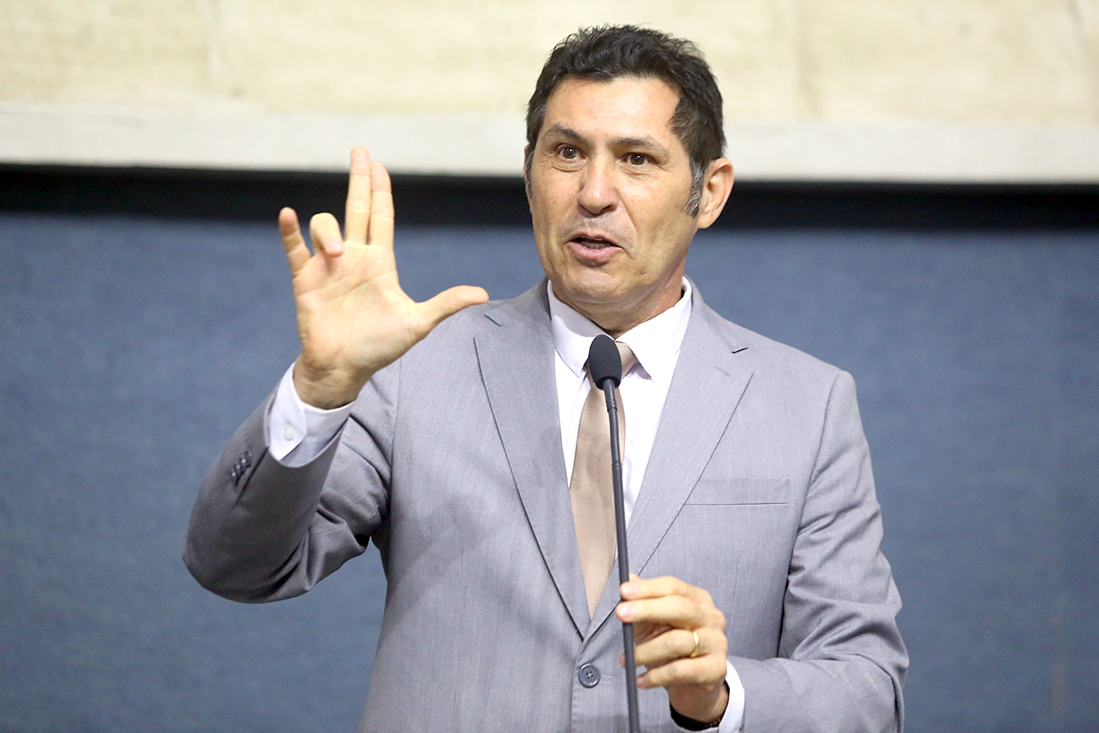Deputado De Assis Diniz (PT)