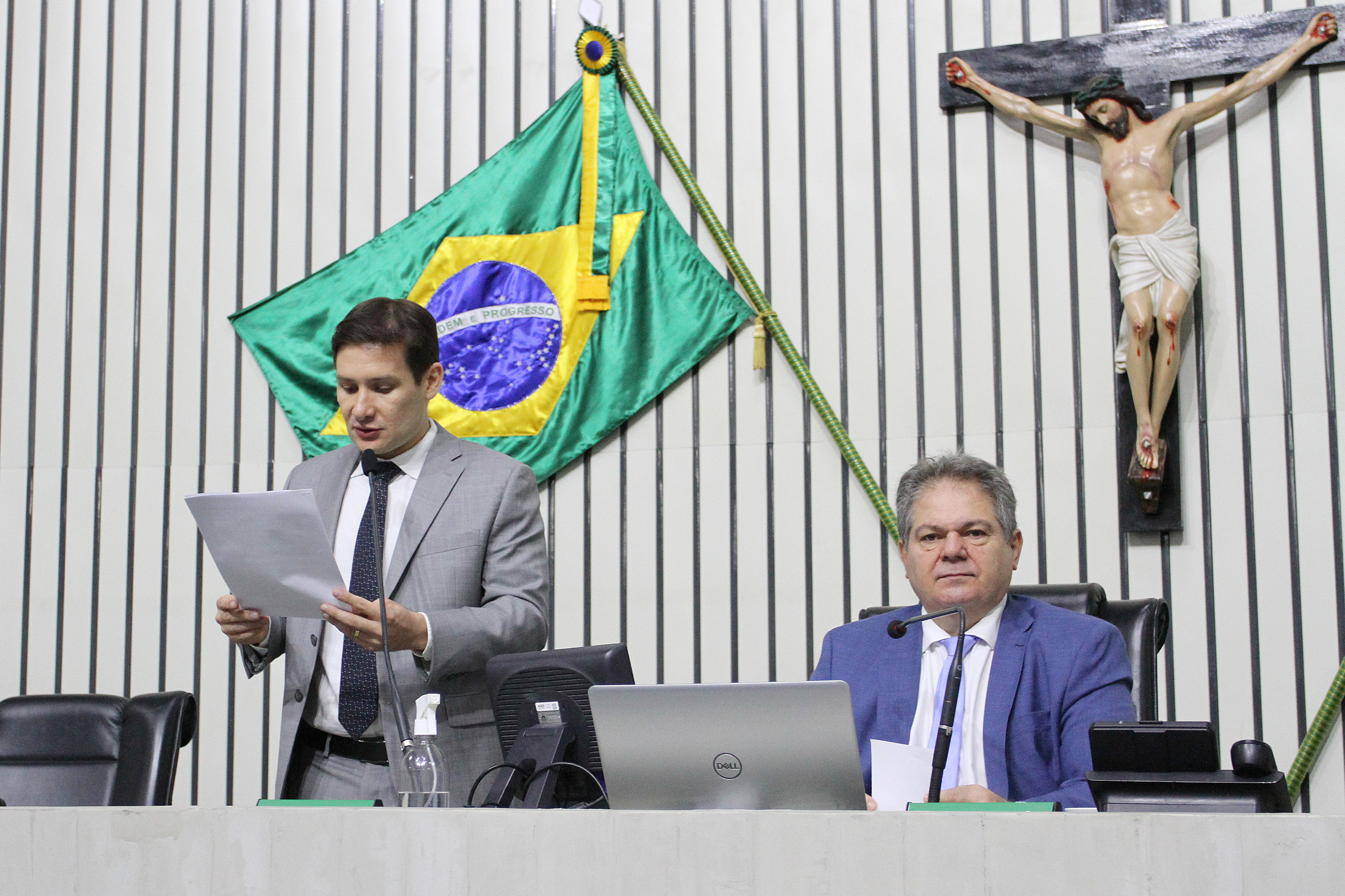 Leitura do expediente da sessão legislativa desta quarta-feira