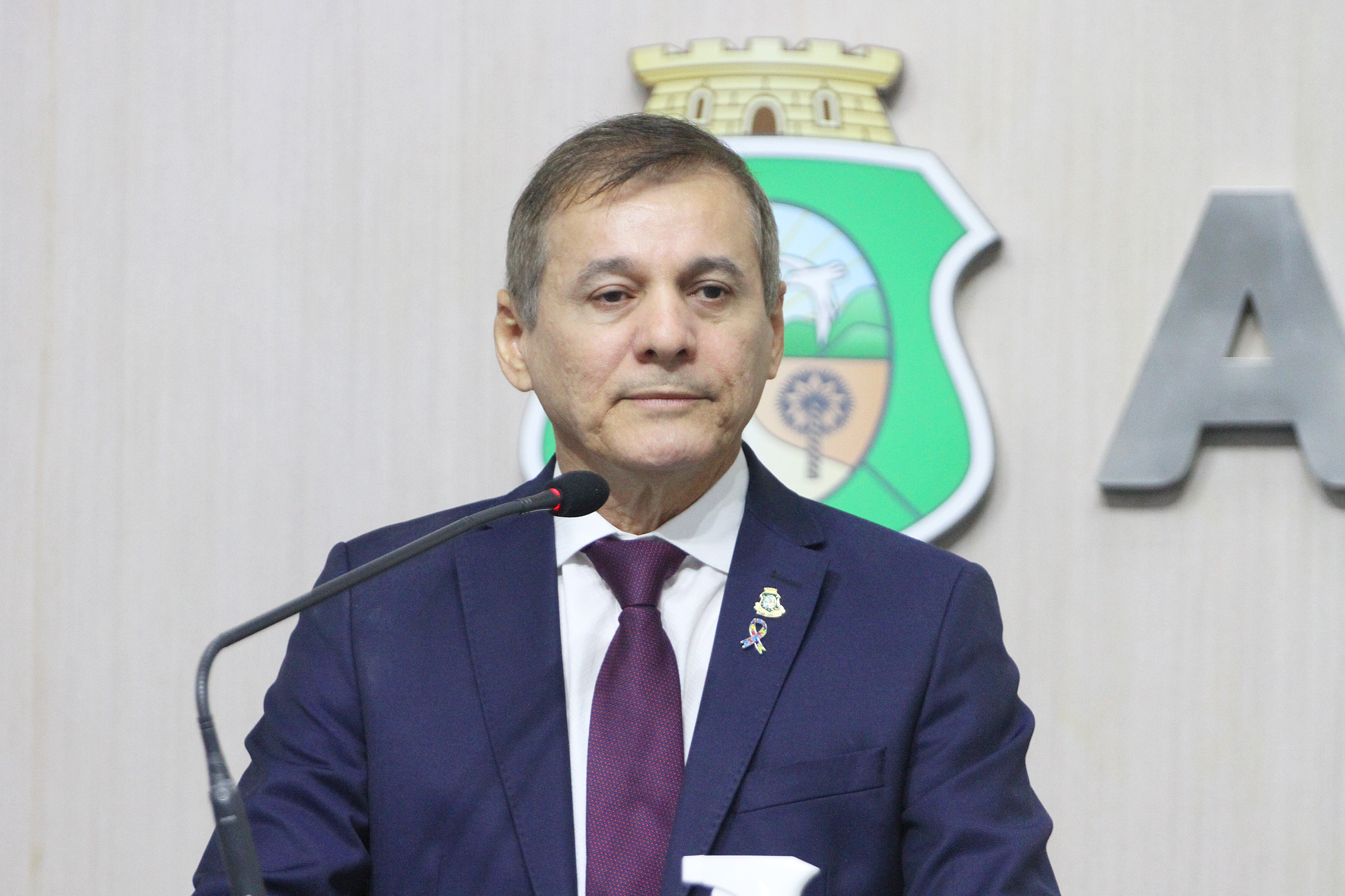 Deputado Firmo Camurça (União)