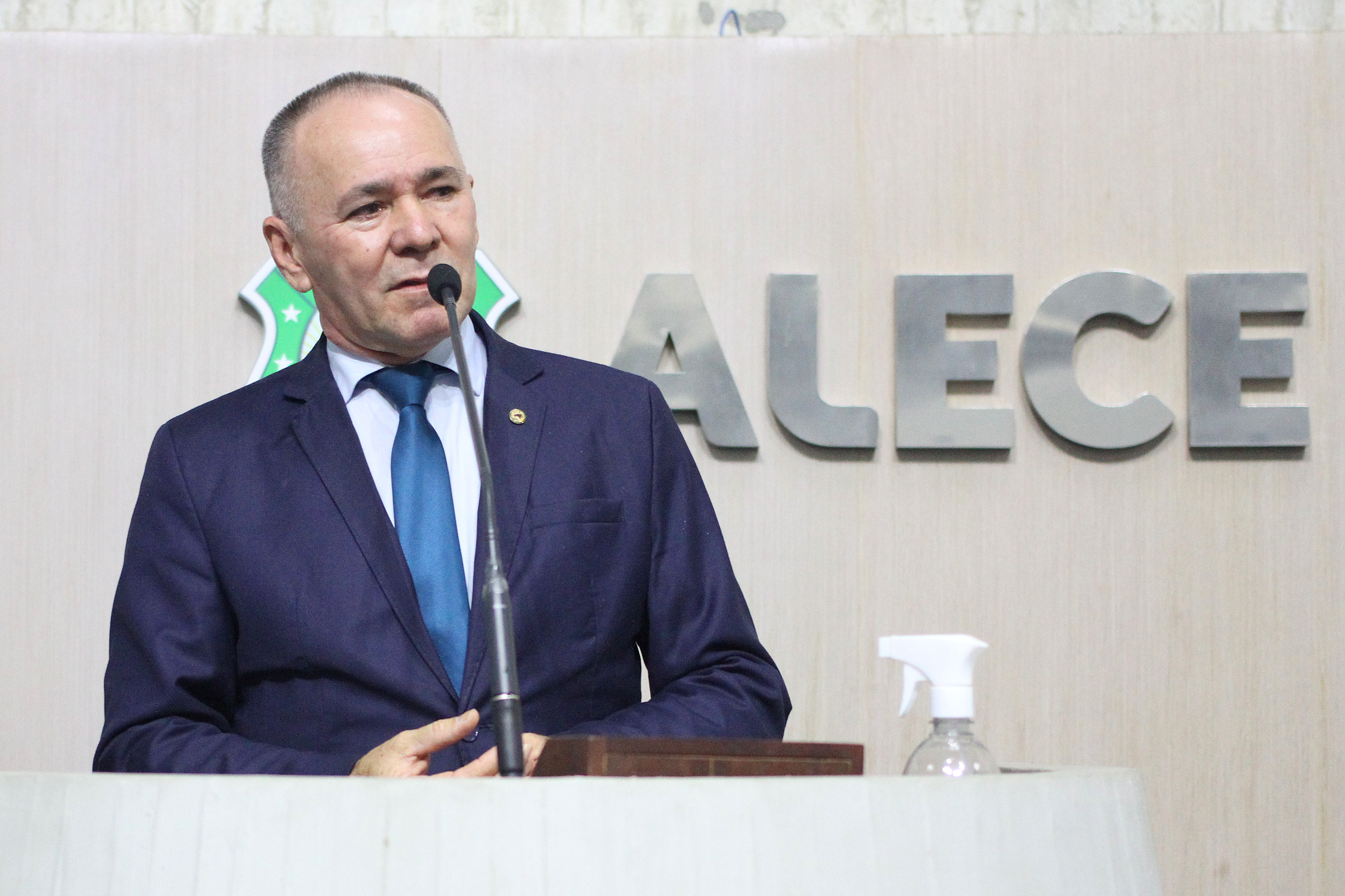 Dep. Alcides Fernandes ( PL )