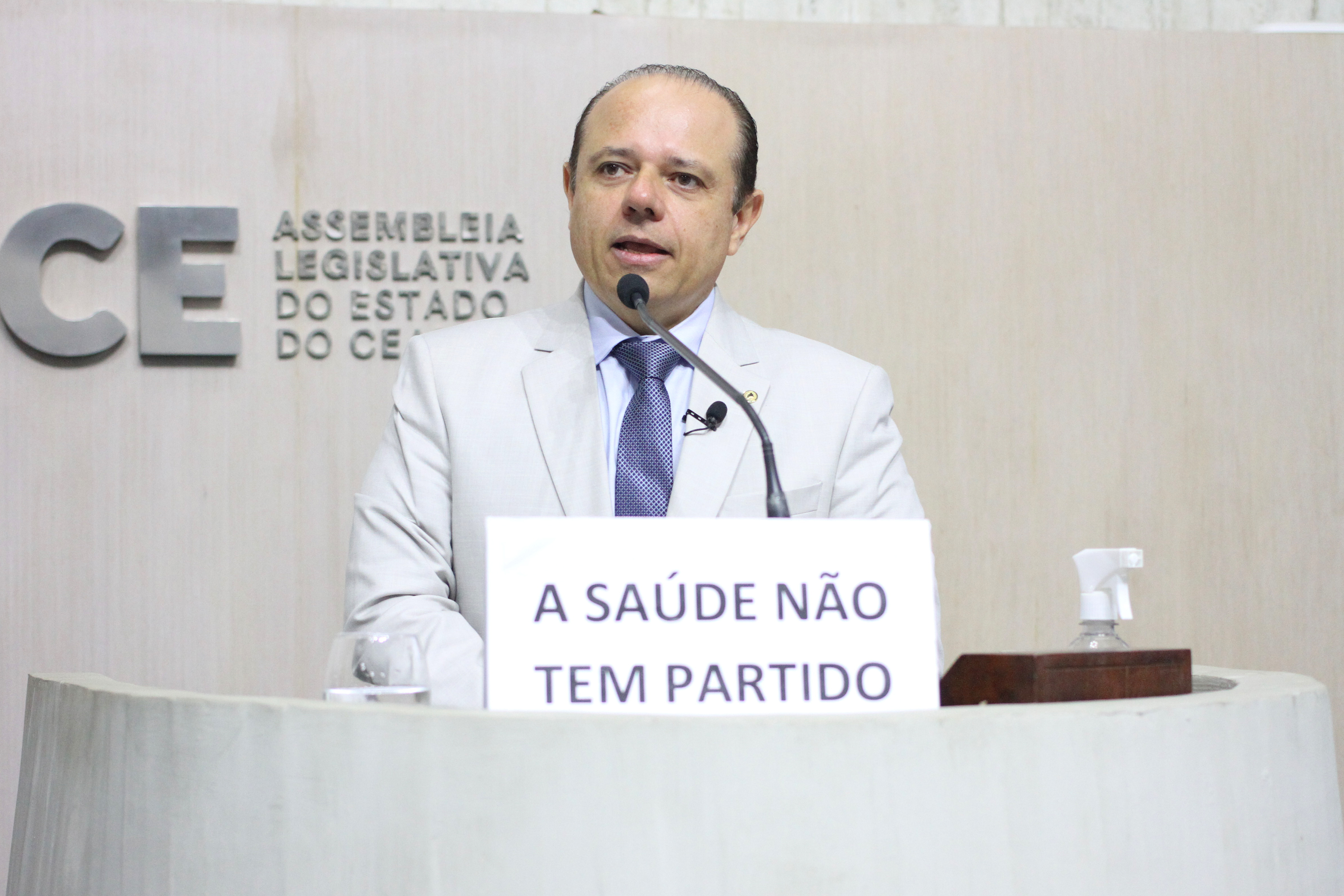 Dep. Cláudio Pinho ( PDT )