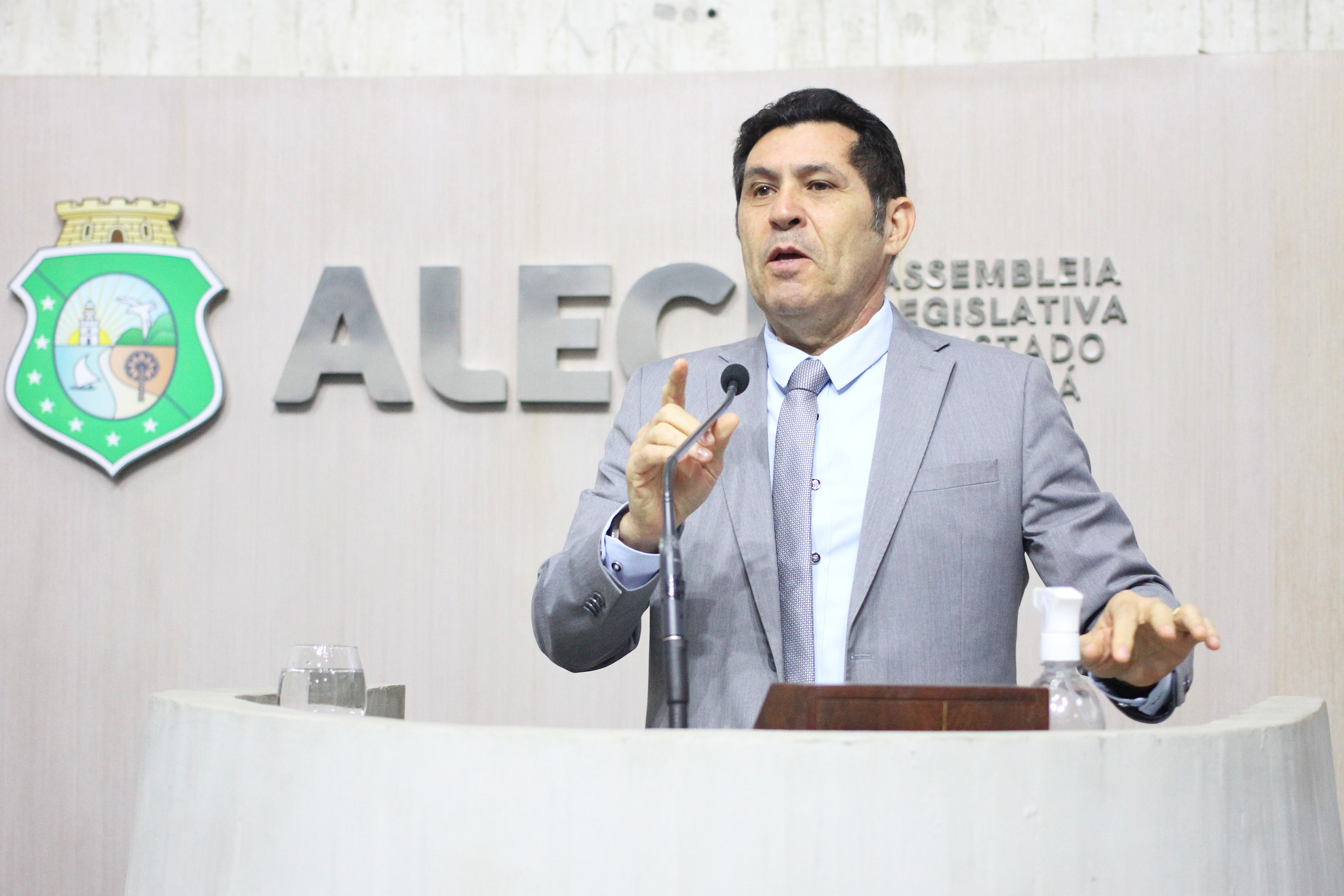 Dep. De Assis Diniz ( PT )