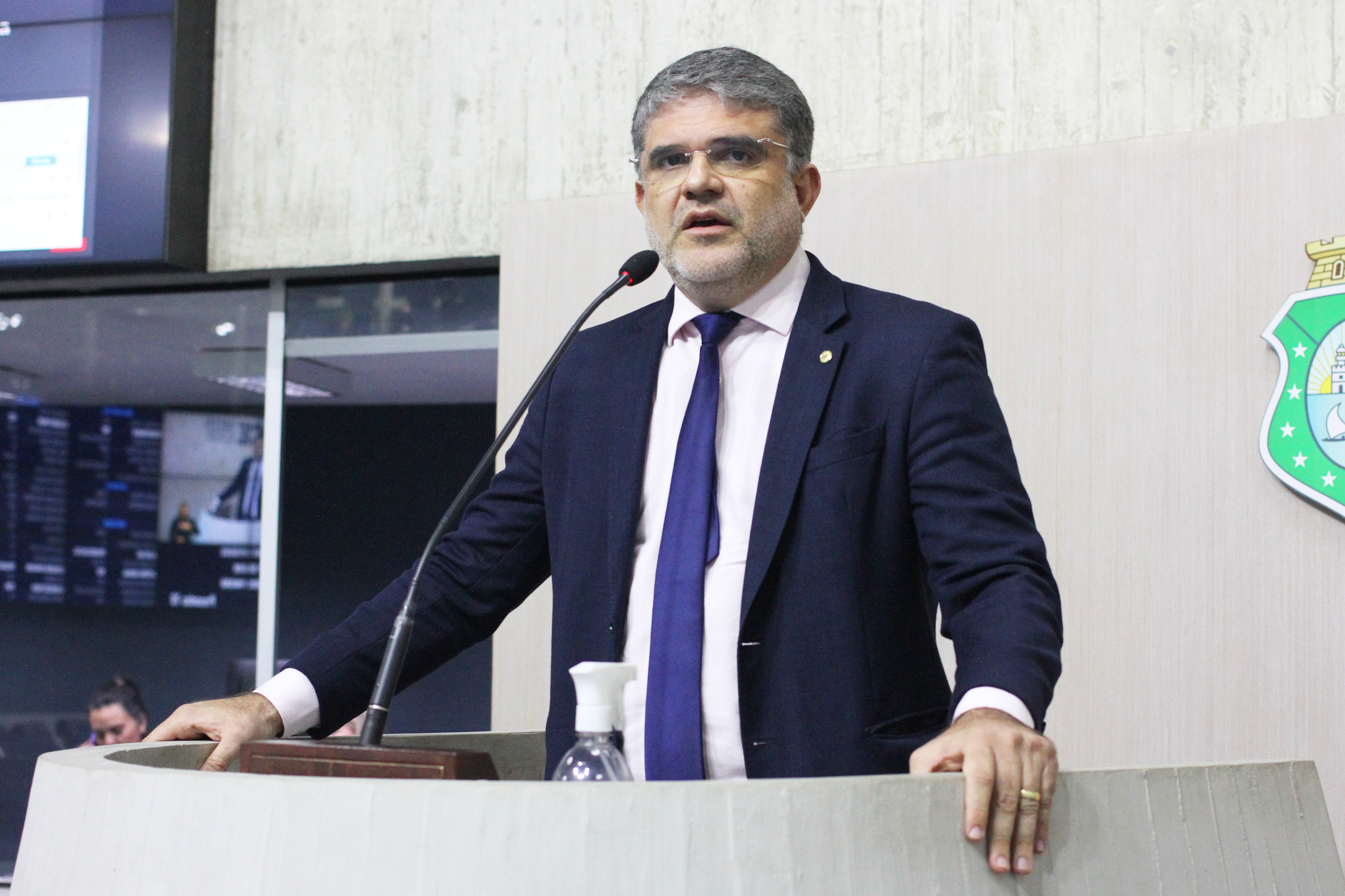 Deputado Leonardo Pinheiro
