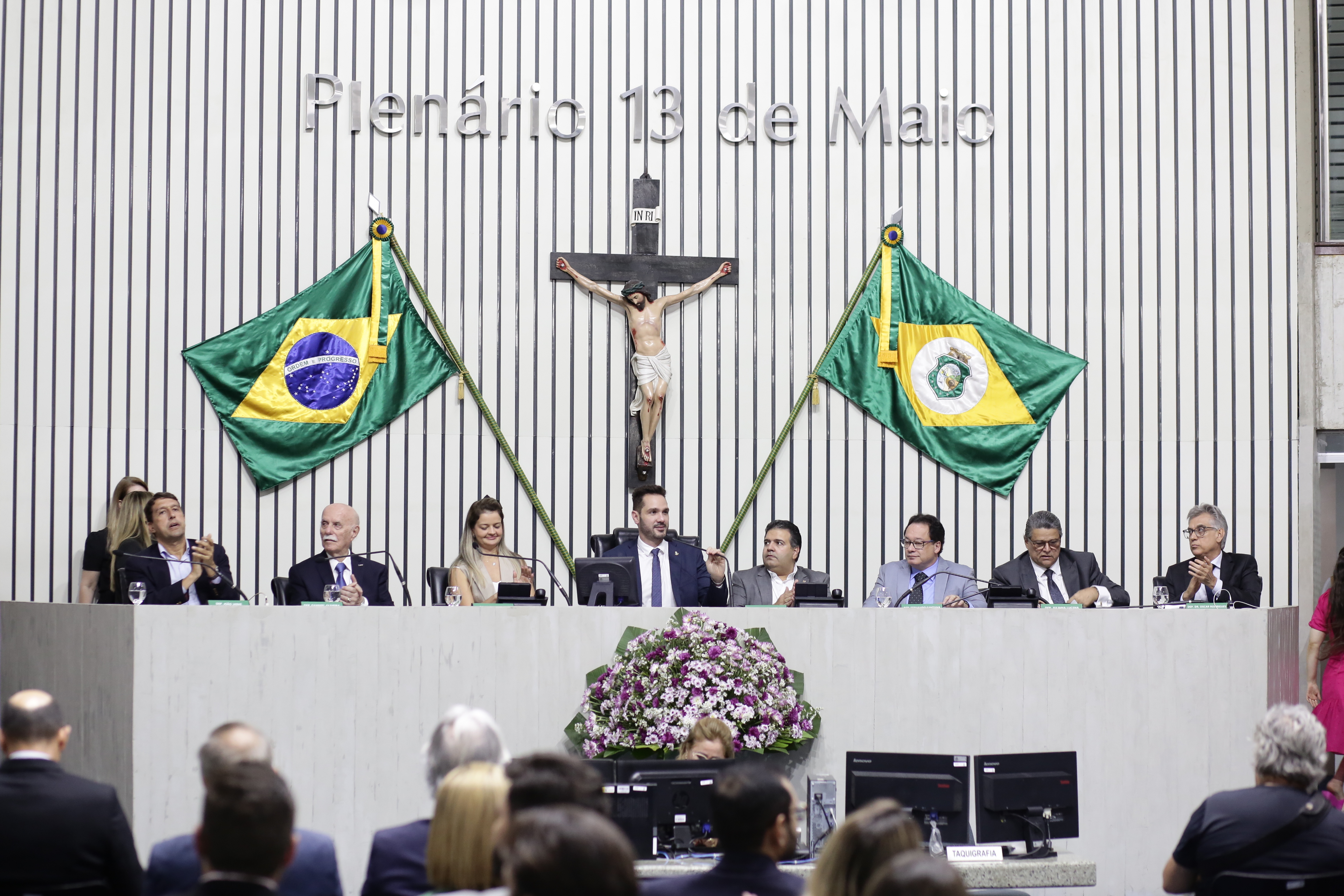 30 anos do Fortal são celebrados em sessão solene na Alece