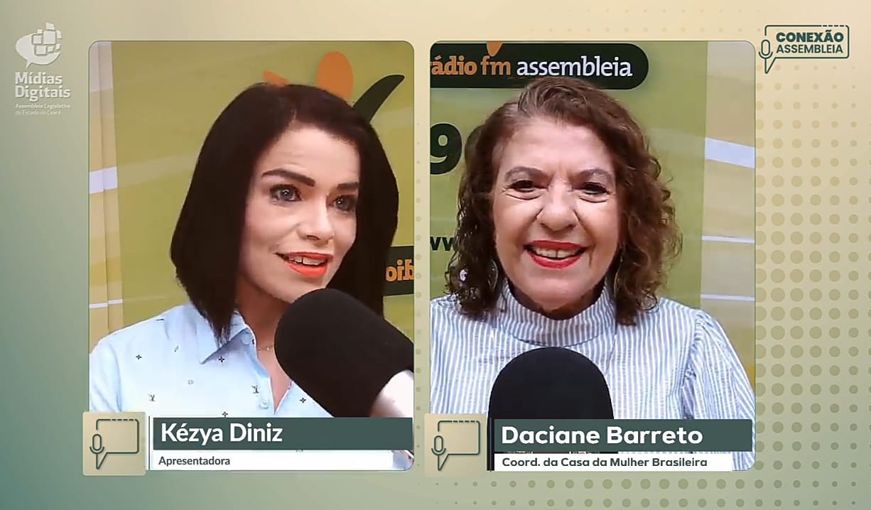Apresentadora Kézya Diniz conversa com a coordenadora da Casa da Mulher Brasileira do Ceará, Daciane Barreto