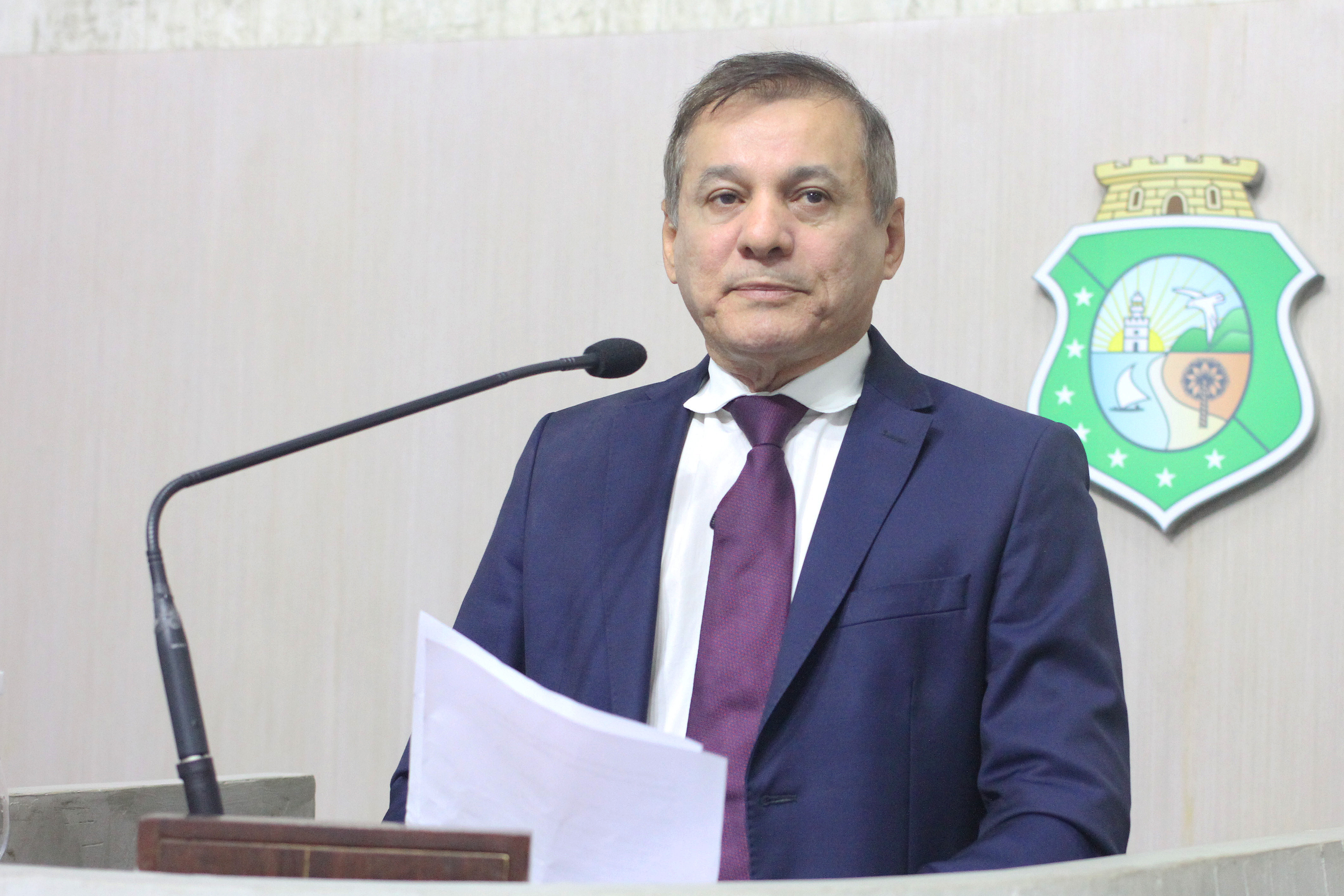 Deputado Firmo Camurça (União)