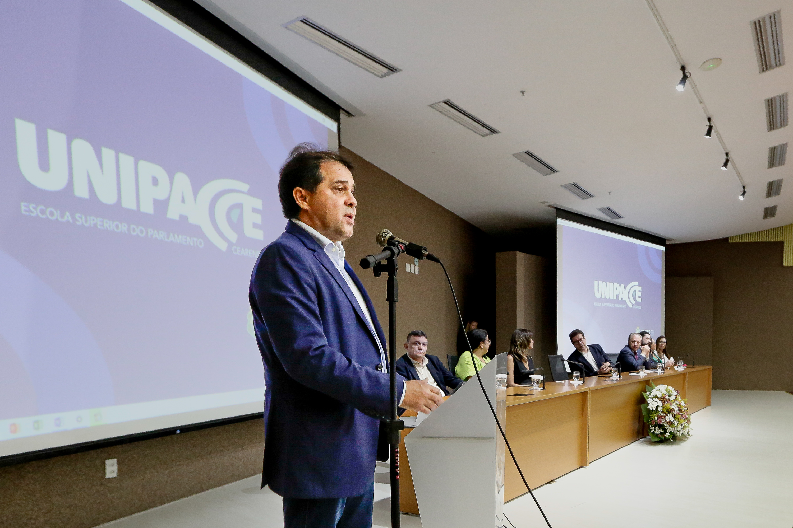 Presidente da Alece destacou qualidade dos cursos oferecidos pela Unipace