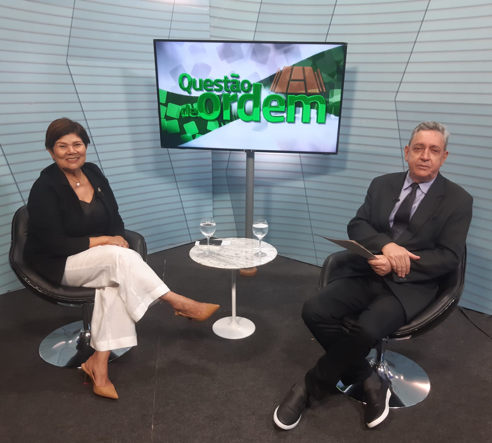 Deputada Jô Farias e jornalista Renato Roseno