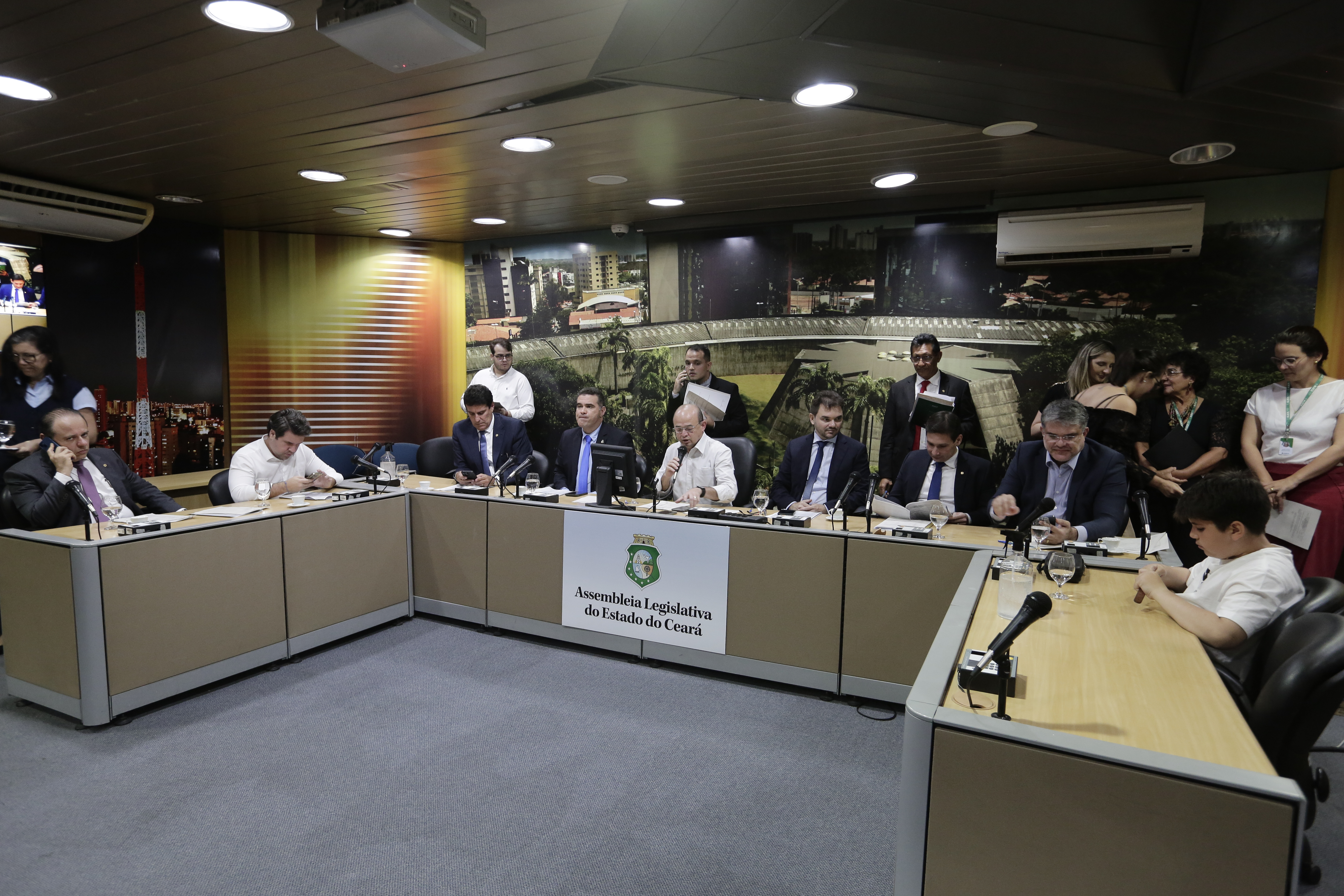 Comissão de Orçamento, Finanças e Tributação aprova 14 proposituras - Foto: Máximo Moura