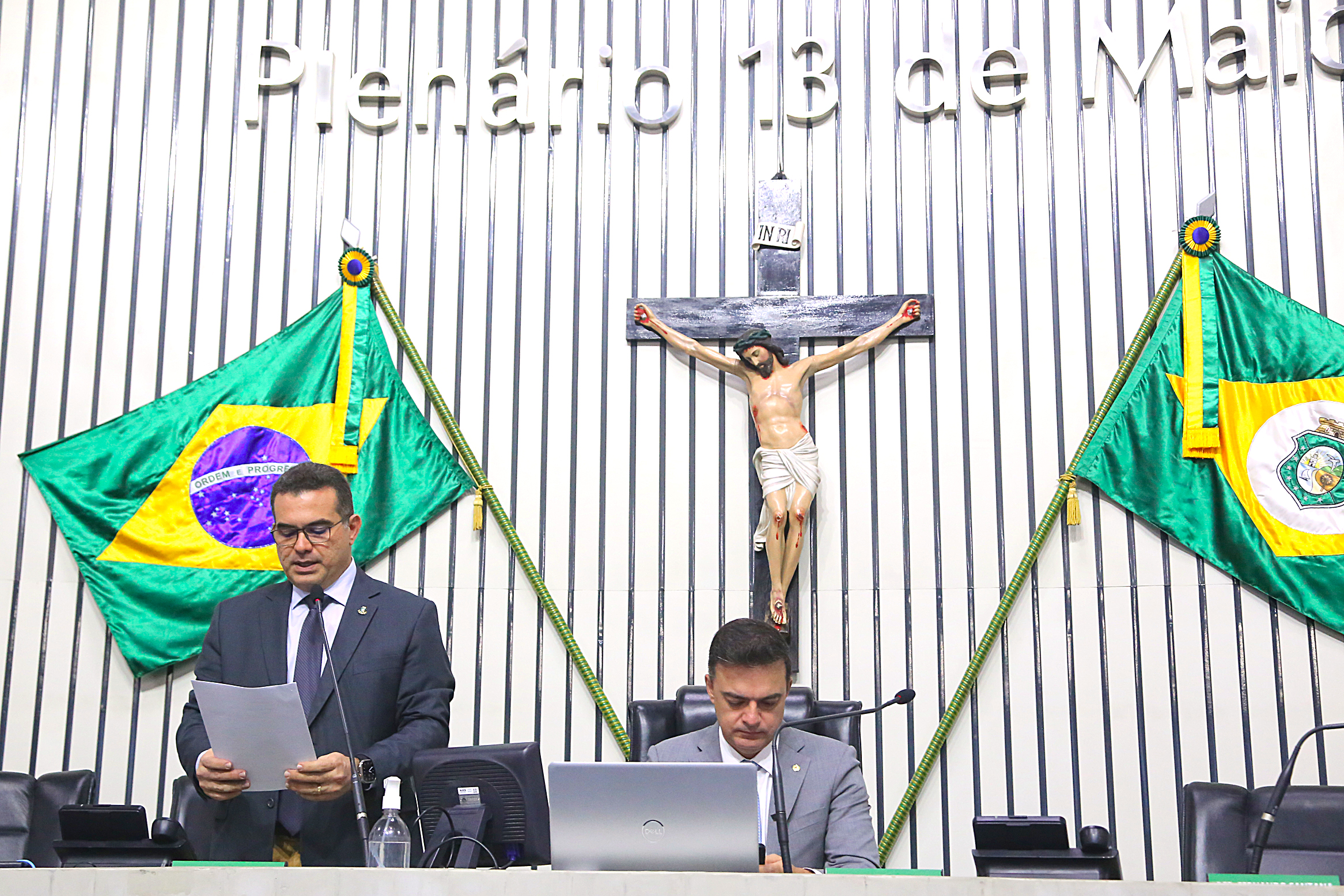 Leitura do expediente da sessão legislativa desta quarta-feira