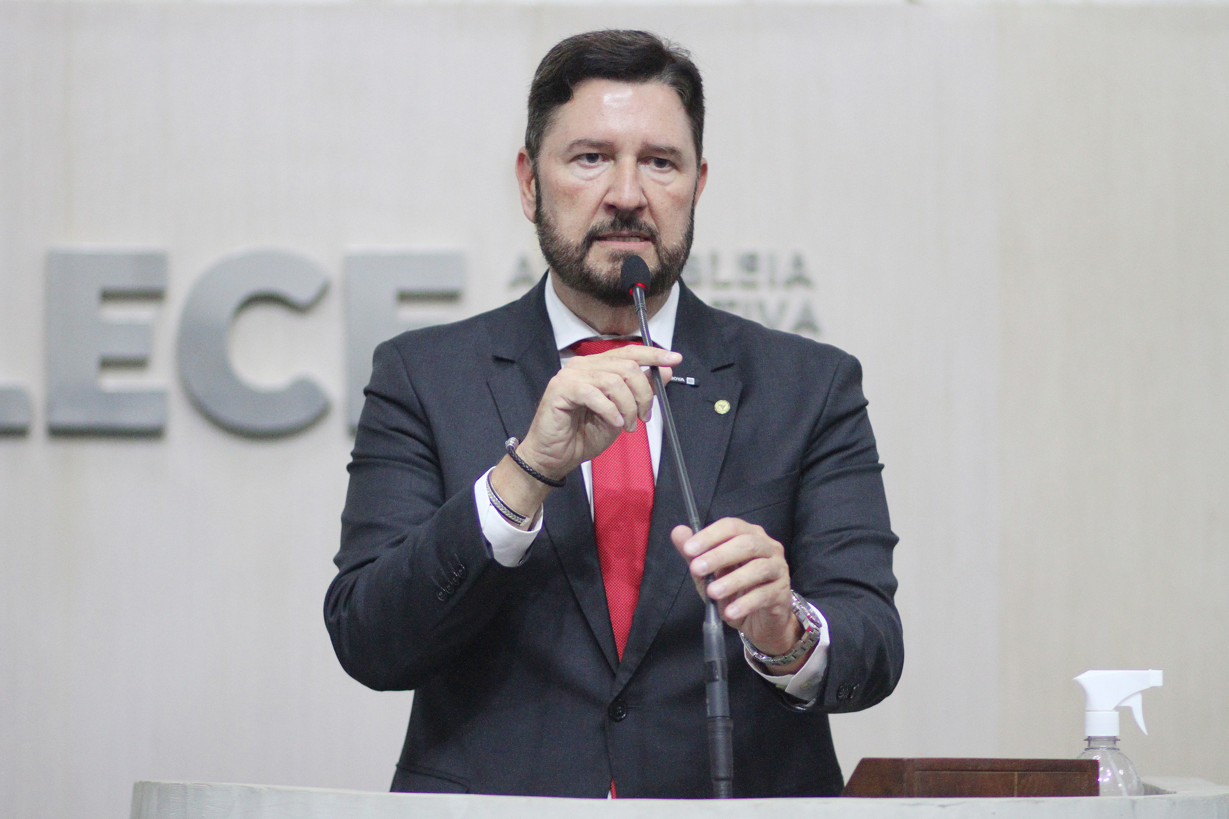 Romeu Aldigueri aborda avanços na saúde do Ceará e comenta situação do PDT Ceará