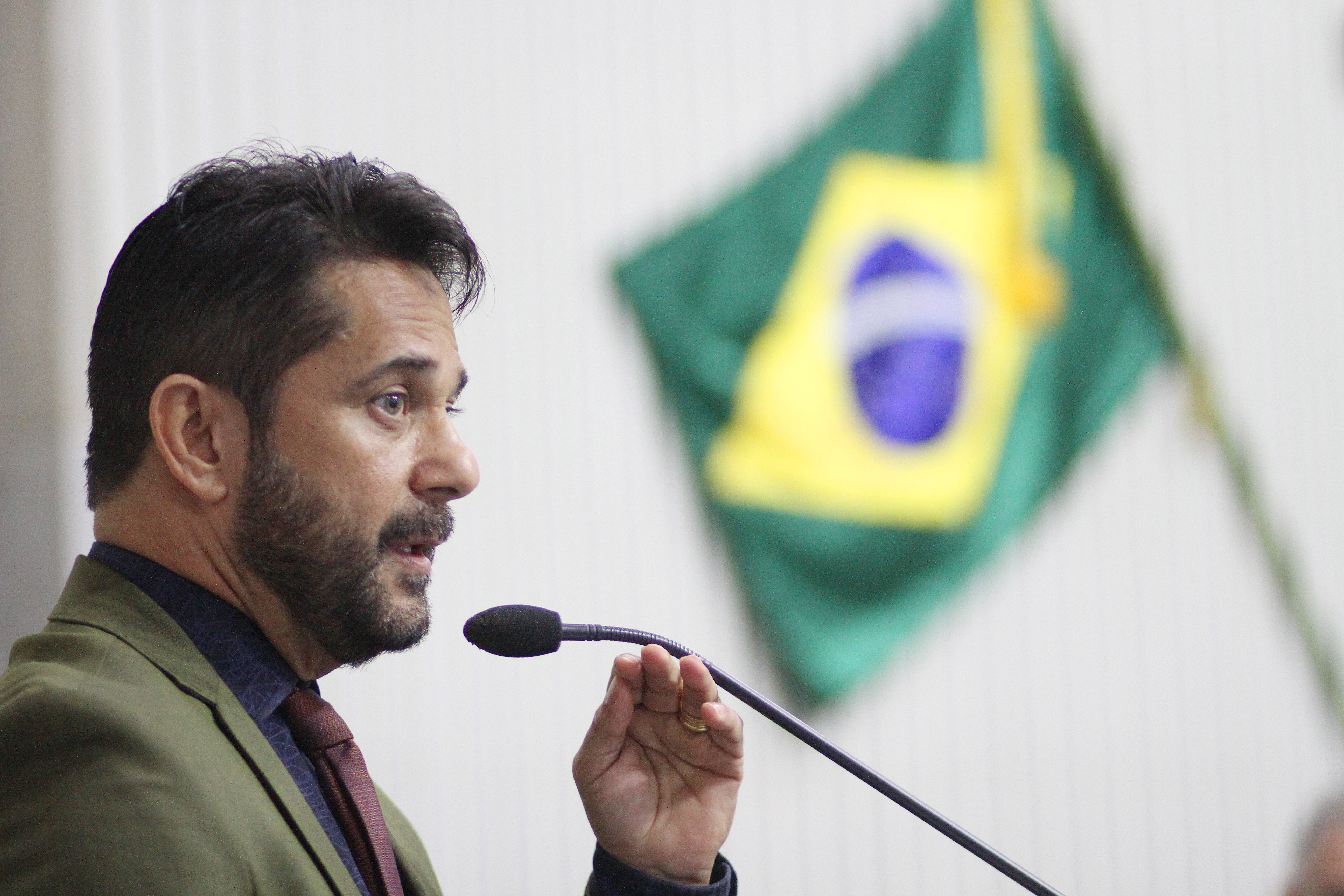 Dep. Apóstolo Luiz Henrique ( REPUBLICANOS )