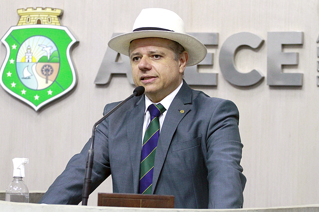 Deputado Cláudio Pinho (PDT)