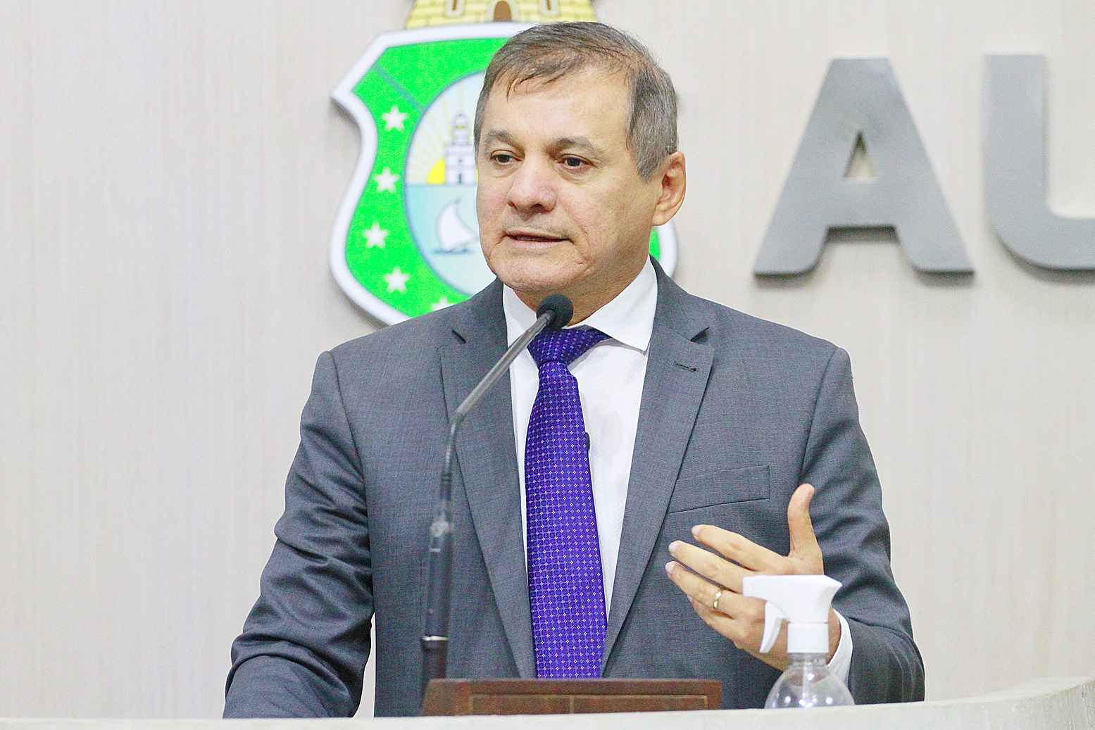 Deputado Firmo Camurça (União)