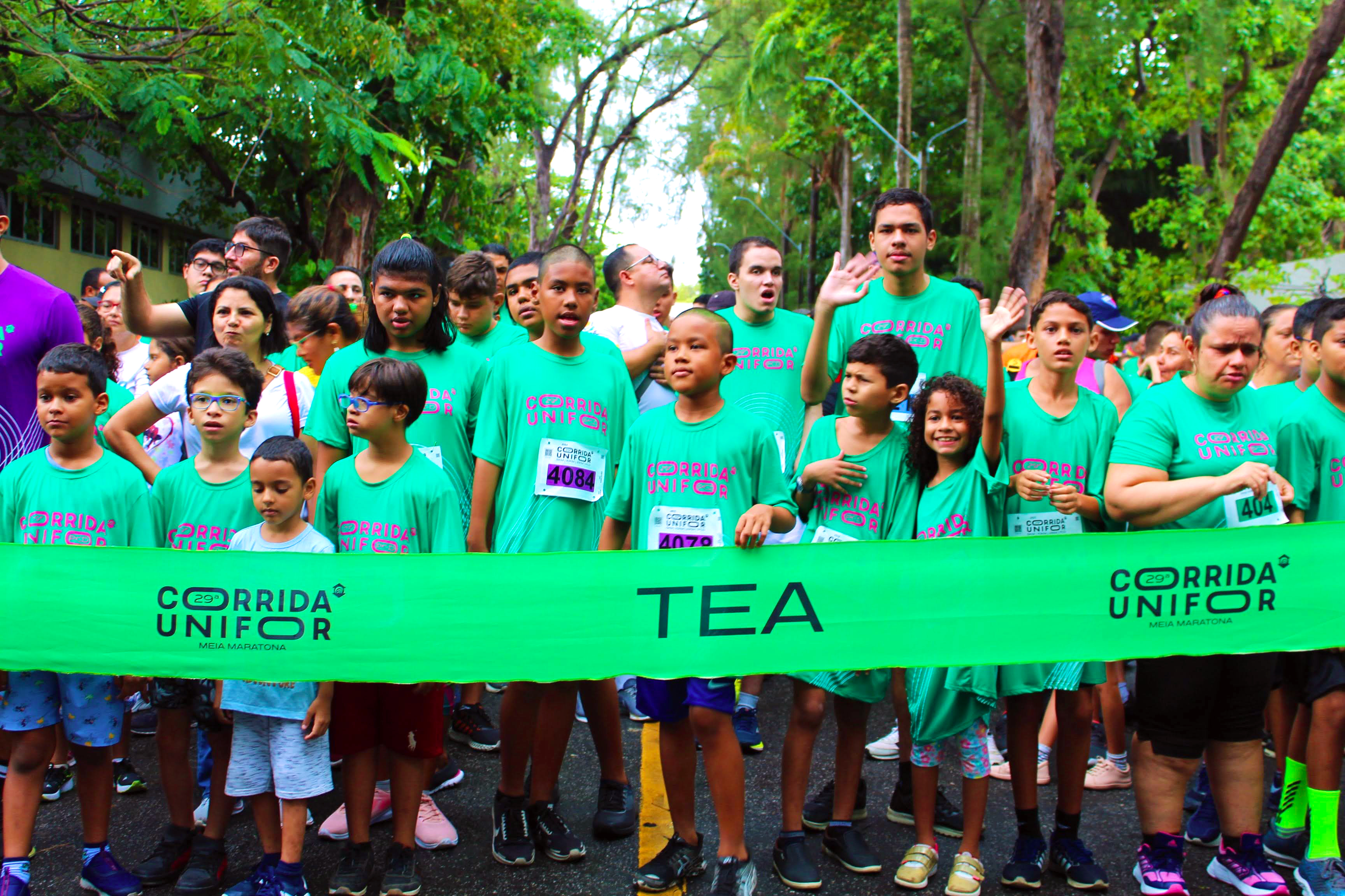 Crianças e Adolescentes acompanhadas pelo Ciadi  participam da 29ª edição da Corrida da Unifor