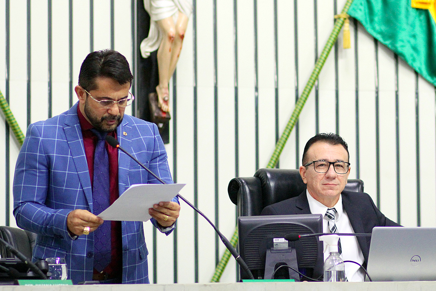 Leitura do expediente da sessão legislativa desta quinta-feira