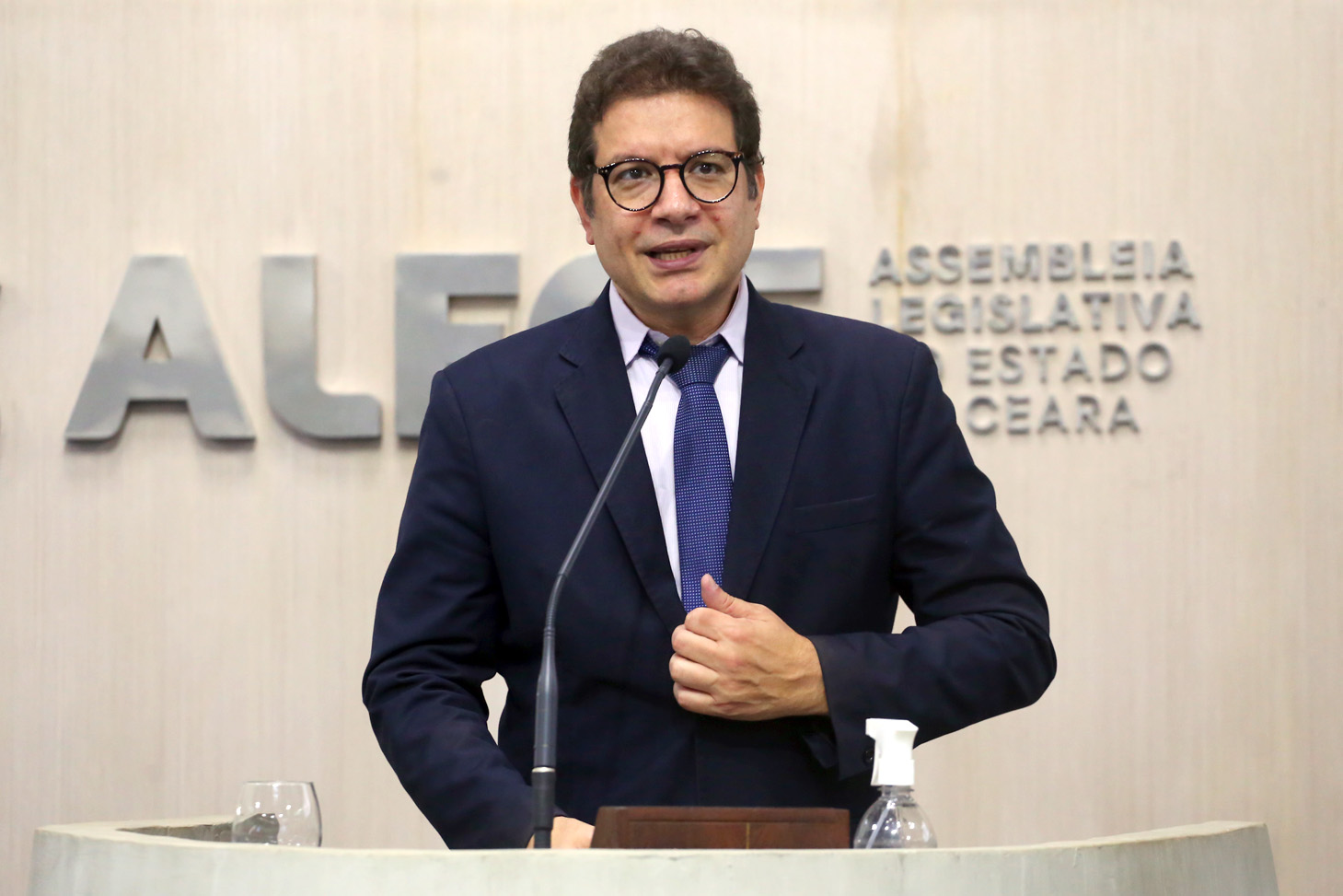 Deputado Renato Roseno (Psol)