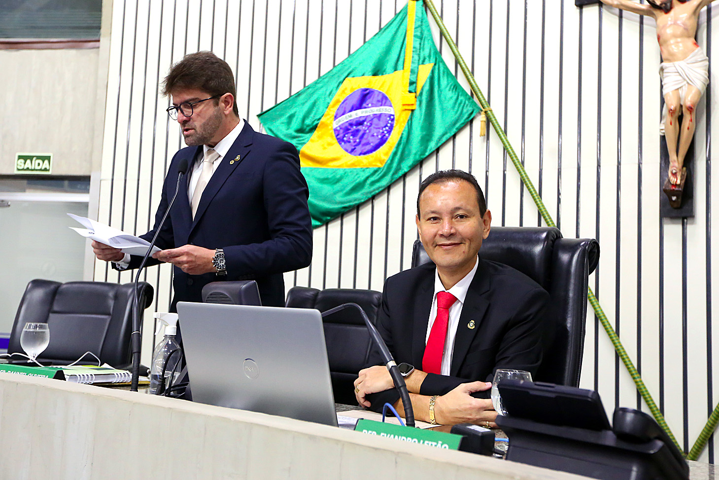 Leitura do expediente da sessão legislativa desta quinta-feira