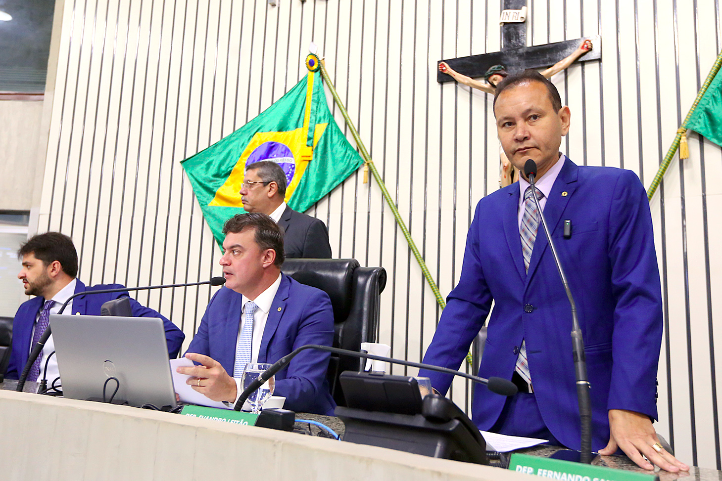 Abertura da sessão legislativa desta terça-feira