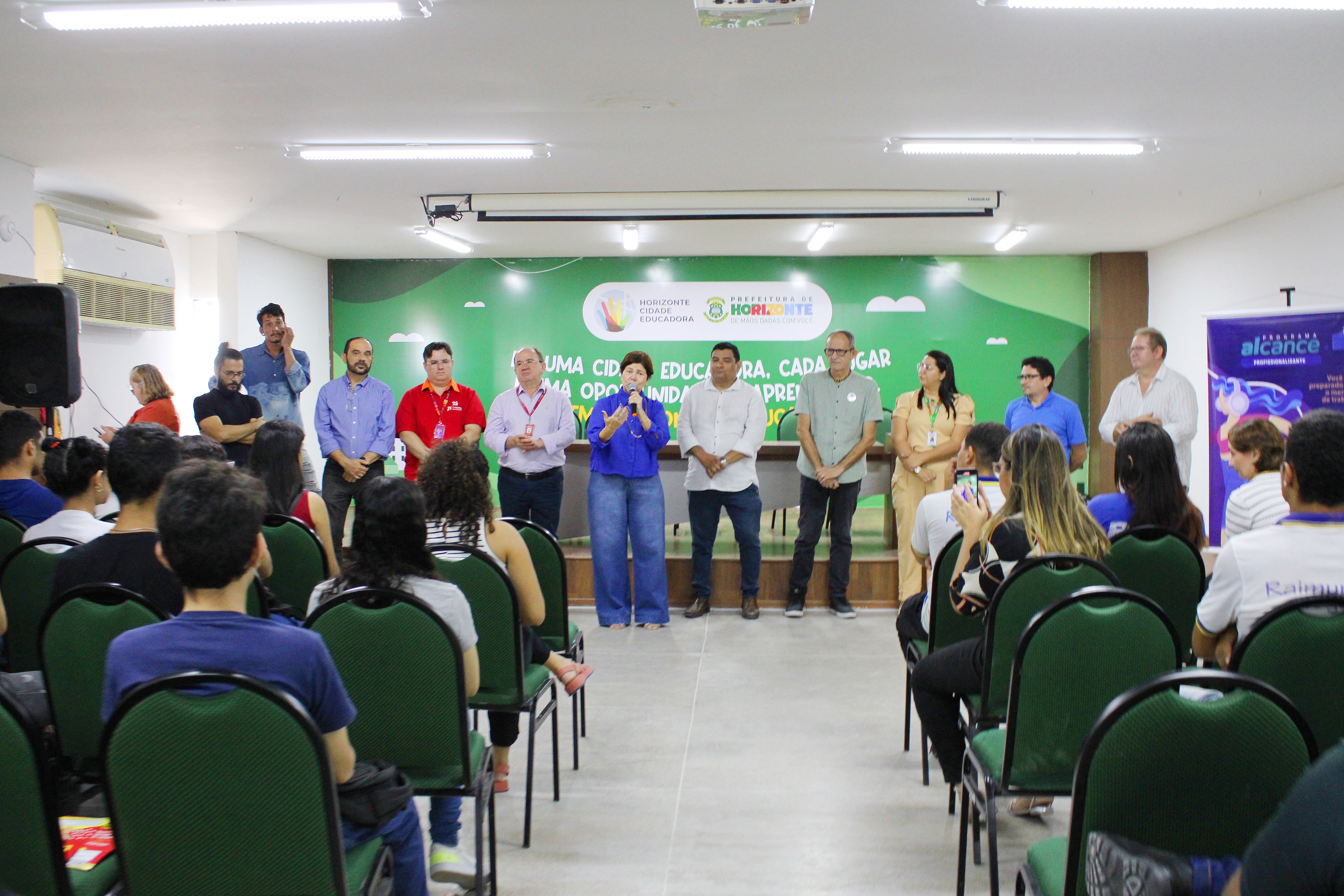 Alcance inicia três novas turmas de cursos profissionalizantes em Horizonte