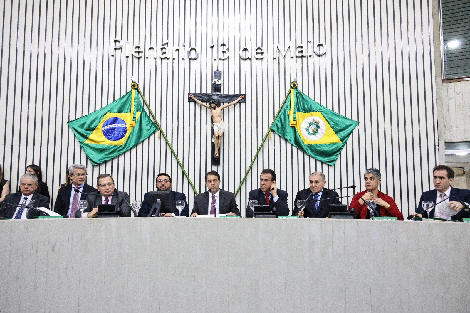 Alece celebra Dia dos Trabalhadores e destaca avanços do Ceará